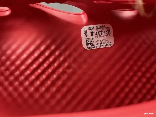 CW3355 Adidas Red Foam Yeezy 0505